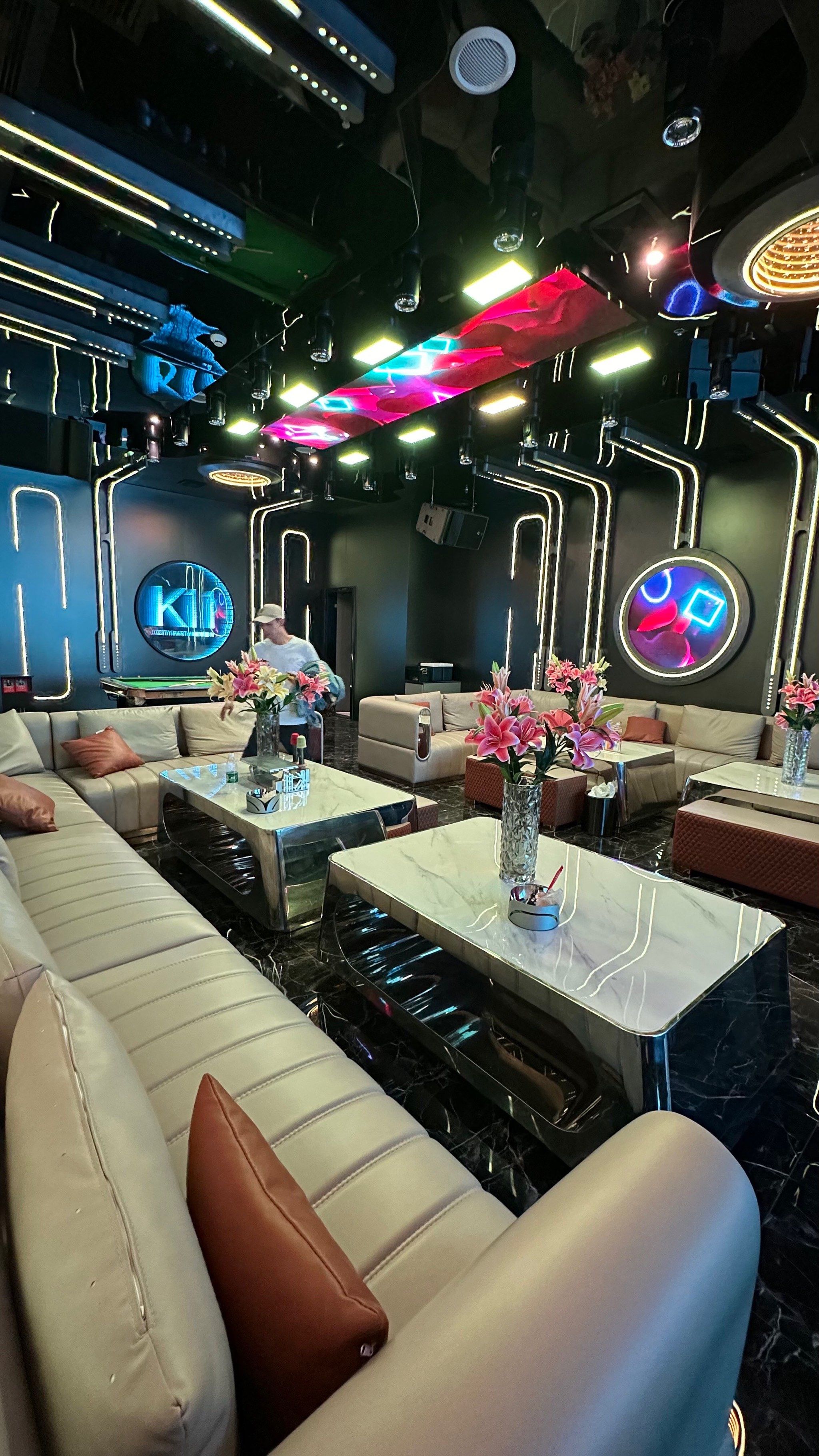 伊春商务ktv划算吗值得推荐选择-友好区ktv预定